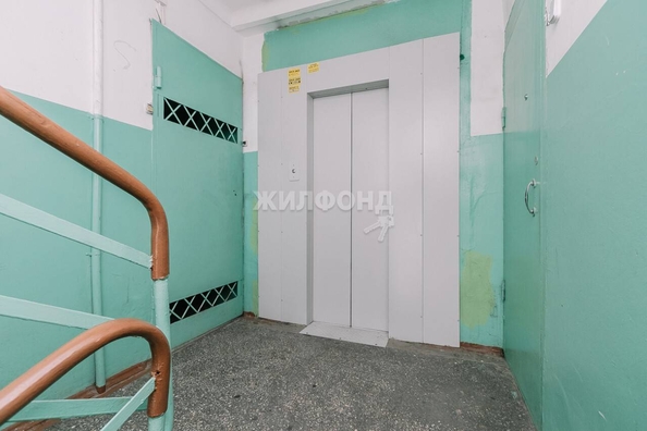 
   Продам 2-комнатную, 34.2 м², Челюскинцев ул, 4

. Фото 19.