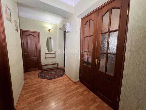 
   Продам 2-комнатную, 58.3 м², Забалуева ул, 23

. Фото 9.