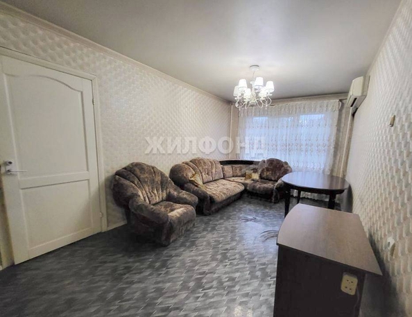 
   Продам 3-комнатную, 70.8 м², Кропоткина ул, 127

. Фото 7.