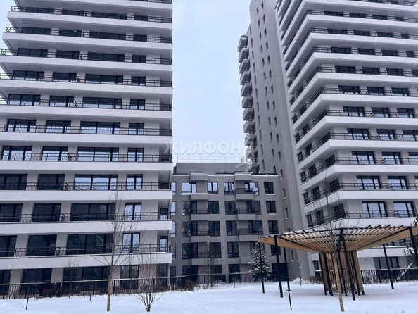 
   Продам 3-комнатную, 67.6 м², Аэропорт ул, 88

. Фото 3.