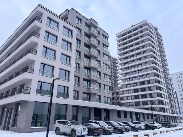 
   Продам 3-комнатную, 67.6 м², Аэропорт ул, 88

. Фото 5.