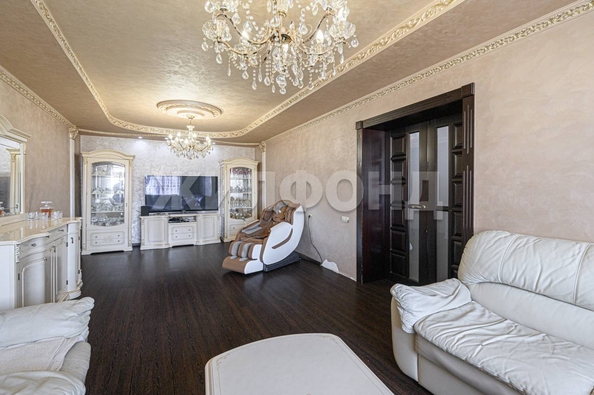 
   Продам дом, 448.6 м², Сузун

. Фото 7.