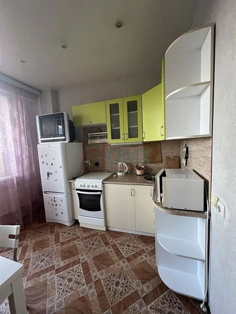 
  Сдам в аренду 1-комнатную квартиру, 45.6 м², Новосибирск

. Фото 8.