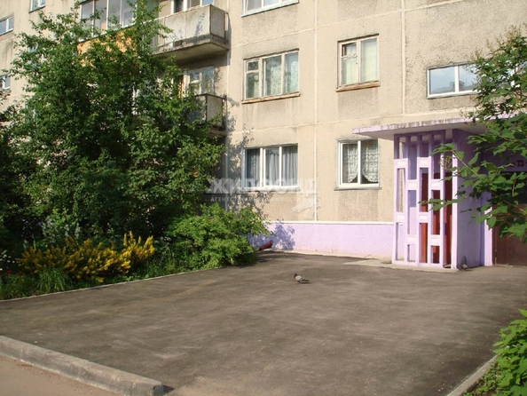 
   Продам 1-комнатную, 29.5 м², Красина ул, 45

. Фото 7.