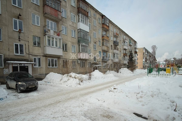 
   Продам 2-комнатную, 44.6 м², Римского-Корсакова ул, 17

. Фото 3.