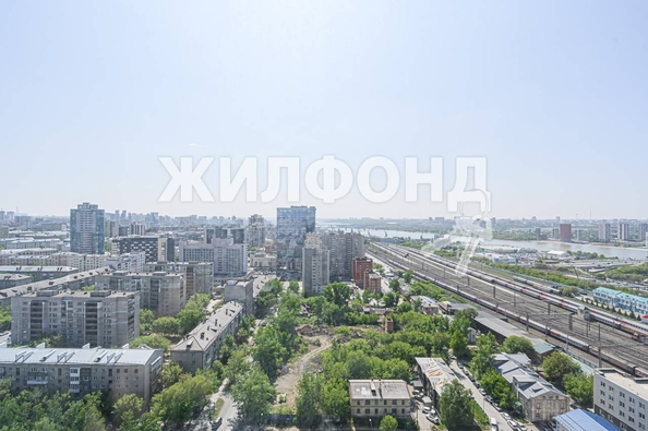 
   Продам 2-комнатную, 51 м², Дмитрия Шамшурина ул, 29

. Фото 11.