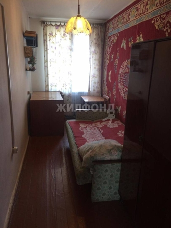 
   Продам 3-комнатную, 65.3 м², Школьная ул, 6/2

. Фото 4.