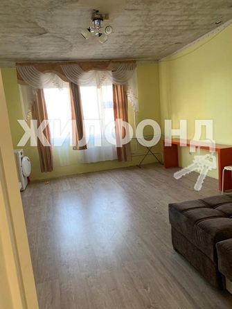 
   Продам 4-комнатную, 129.7 м², Виктора Уса ул, 7/1

. Фото 1.