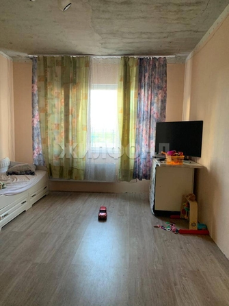 
   Продам 4-комнатную, 129.7 м², Виктора Уса ул, 7/1

. Фото 4.