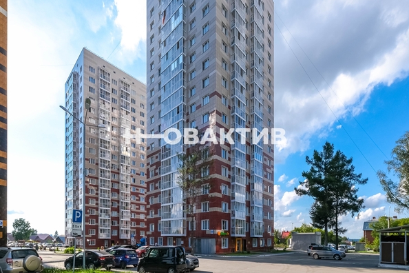 
   Продам 2-комнатную, 55.9 м², Коминтерна ул, 126

. Фото 27.