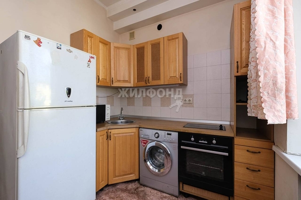 
   Продам 2-комнатную, 55 м², 1-й Крашенинникова пер, 11

. Фото 21.