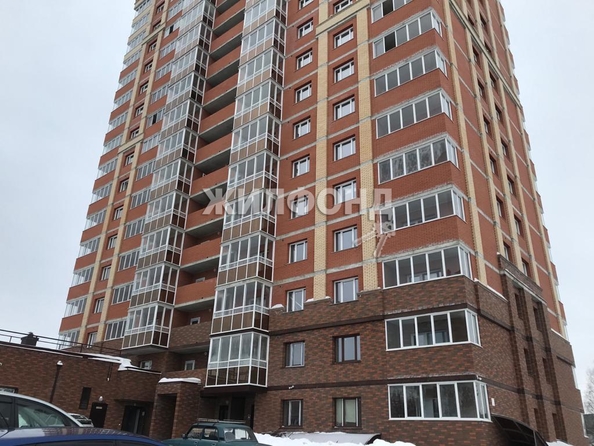 
   Продам 1-комнатную, 38.3 м², Героев Революции ул, 72

. Фото 5.