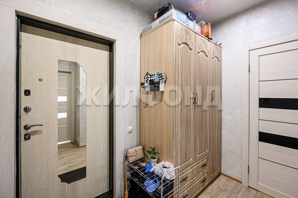 
   Продам 2-комнатную, 40.5 м², Приморская ул, 24

. Фото 18.