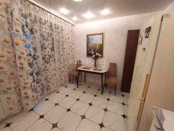 
   Продам 3-комнатную, 67.6 м², Кубовая ул, 113/4

. Фото 4.