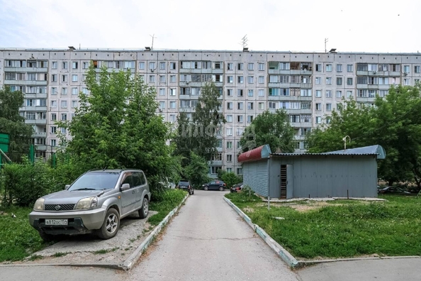 
   Продам 1-комнатную, 30.9 м², Кропоткина ул, 127

. Фото 17.