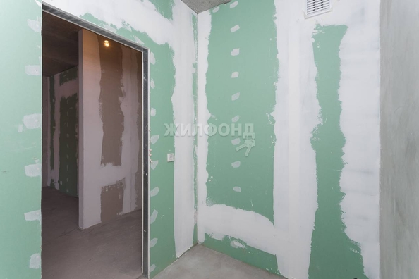 
   Продам 2-комнатную, 39 м², Центральная ул, 10/2

. Фото 3.