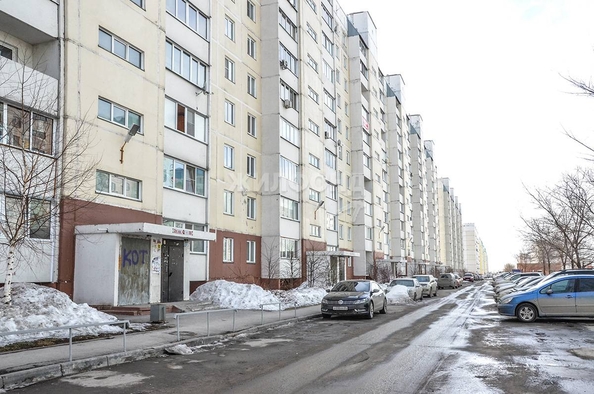 
   Продам 2-комнатную, 52.6 м², В. Высоцкого ул, 41/2

. Фото 4.