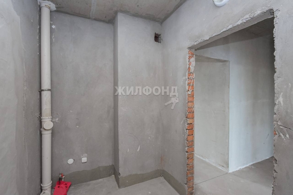 
   Продам 3-комнатную, 71.3 м², Сухарная ул, 109

. Фото 17.