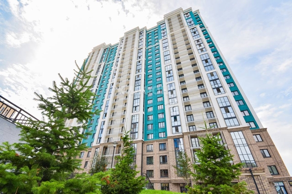 
   Продам 3-комнатную, 71.3 м², Сухарная ул, 109

. Фото 55.