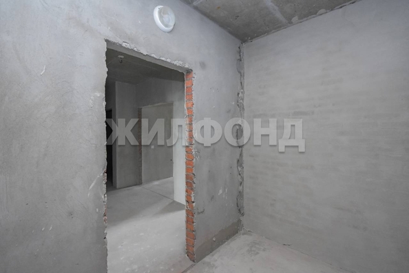 
   Продам 3-комнатную, 71.3 м², Сухарная ул, 109

. Фото 17.