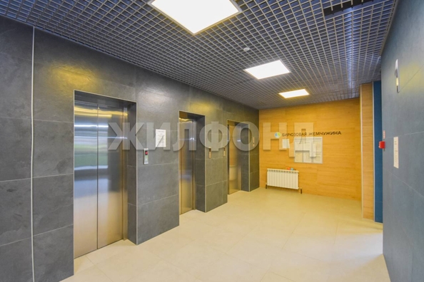 
   Продам 3-комнатную, 71.3 м², Сухарная ул, 109

. Фото 39.