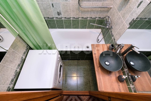 
  Продается 3-комн. квартира, 62.5 м², Ленинградская ул, д. 182
. Фото 15.