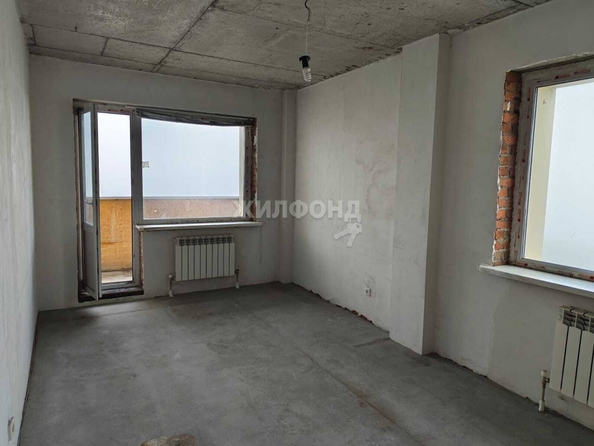 
   Продам 1-комнатную, 46 м², Выборная ул, 91/3

. Фото 3.