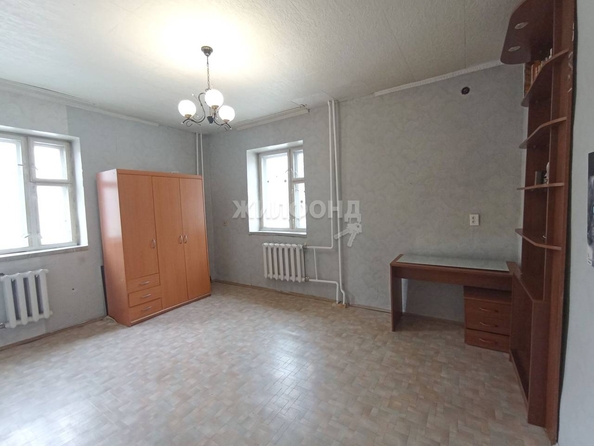 
   Продам 1-комнатную, 31 м², Дуси Ковальчук ул, 183

. Фото 1.