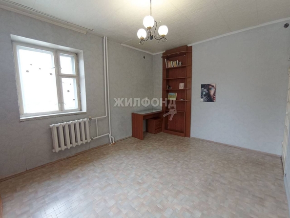 
   Продам 1-комнатную, 31 м², Дуси Ковальчук ул, 183

. Фото 4.