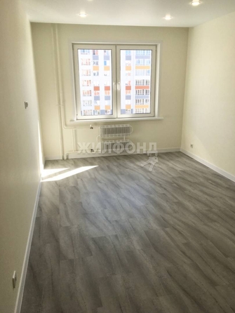 
   Продам 3-комнатную, 62.7 м², 3-й микрорайон, 14/1

. Фото 9.