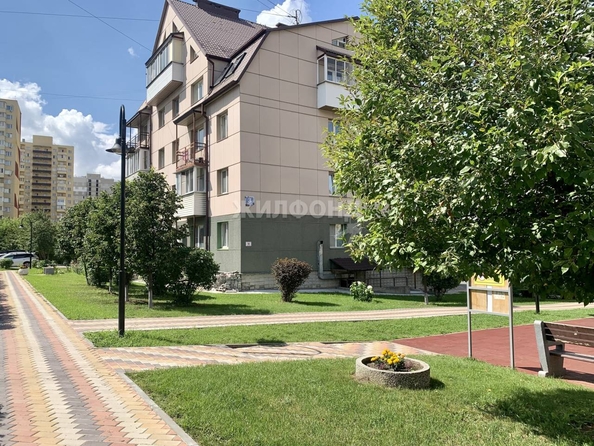 
   Продам 4-комнатную, 80.4 м², Зеленый Бор мкр, 3

. Фото 18.