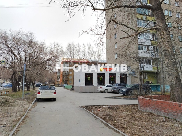 
   Продам помещение, 397 м², Объединения ул, 42

. Фото 4.