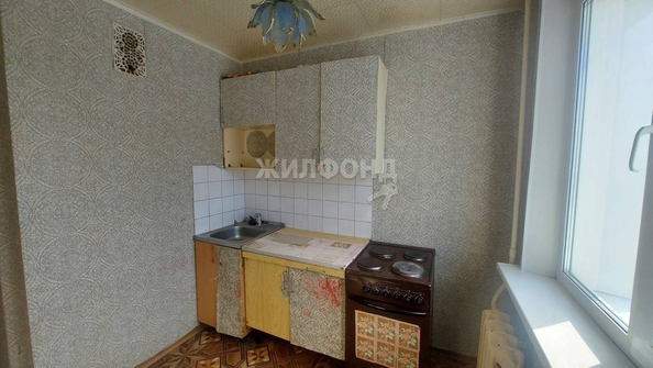 
   Продам 1-комнатную, 30 м², Микрорайон тер, 6

. Фото 4.