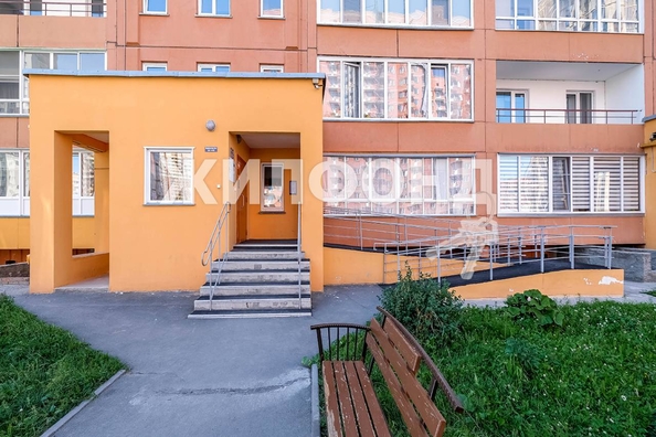 
   Продам 2-комнатную, 52.4 м², Закаменский мкр, 14

. Фото 22.