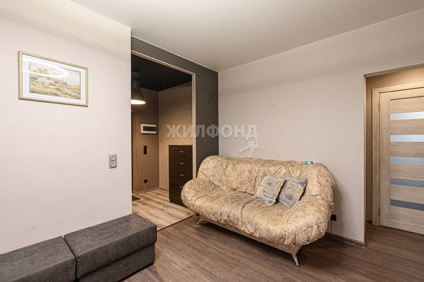 
   Продам 3-комнатную, 68.4 м², Сухарная ул, 109

. Фото 5.