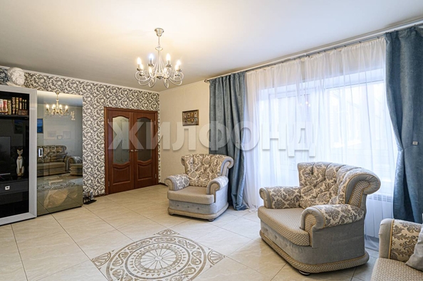 
   Продам 4-комнатную, 124.3 м², Вертковская ул, 42

. Фото 5.