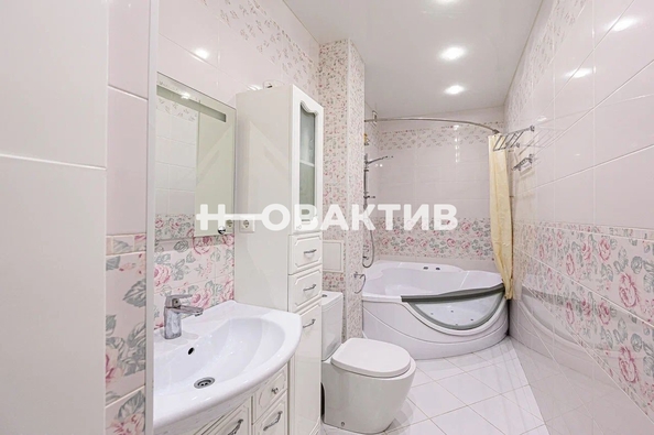 
   Продам 3-комнатную, 67.5 м², 1-е Мочищенское ш, 150

. Фото 23.