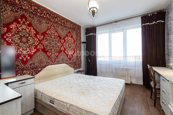 
   Продам 3-комнатную, 62.6 м², Приморская ул, 33

. Фото 11.