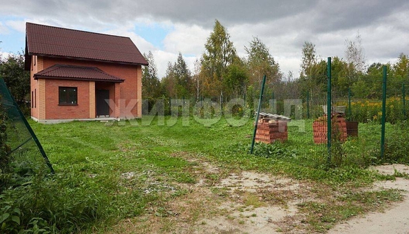 
   Продам дом, 100.8 м², Новосибирск

. Фото 2.