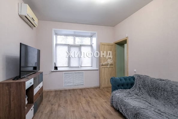 
   Продам 2-комнатную, 50.1 м², Аэропорт ул, 5

. Фото 5.