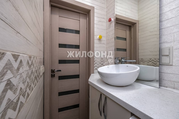 
   Продам 2-комнатную, 50.1 м², Аэропорт ул, 5

. Фото 15.