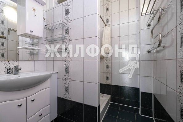 
   Продам 2-комнатную, 60 м², Кузьмы Минина ул, 9/1

. Фото 13.