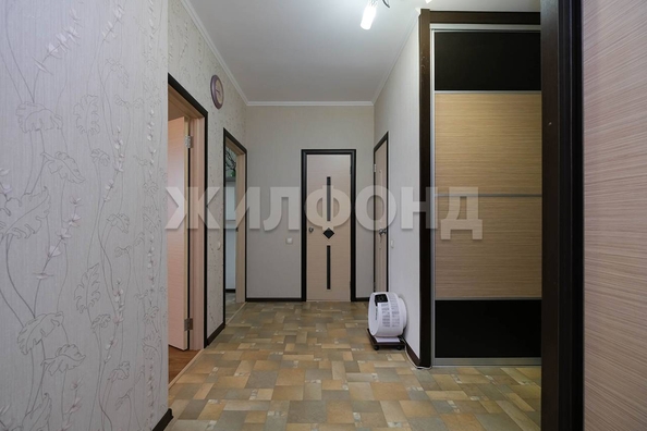 
   Продам 2-комнатную, 60 м², Кузьмы Минина ул, 9/1

. Фото 18.