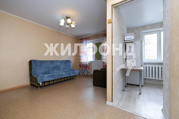 
   Продам 3-комнатную, 58.1 м², Жемчужная ул, 26

. Фото 1.