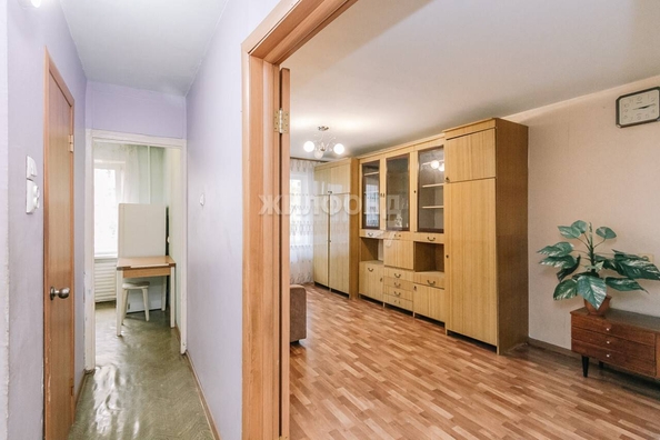 
   Продам 1-комнатную, 30 м², Связистов ул, 121

. Фото 12.