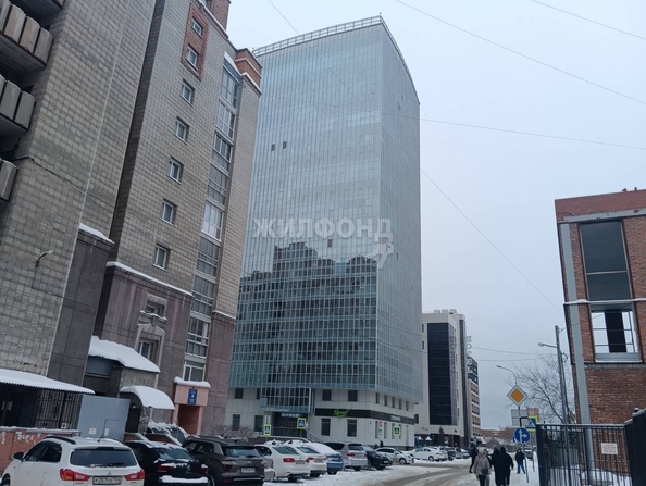 
   Продам 1-комнатную, 39.5 м², Ленина ул, 81

. Фото 15.