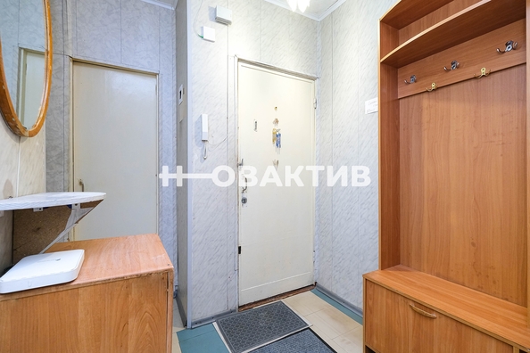 
   Продам 4-комнатную, 61.1 м², Большевистская ул, 2

. Фото 28.