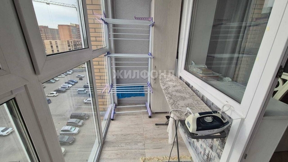 
   Продам 3-комнатную, 66 м², Романтиков ул, 16

. Фото 10.