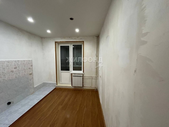 
   Продам 1-комнатную, 31.9 м², Громова ул, 23

. Фото 15.