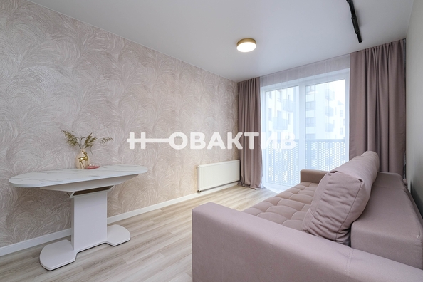 
   Продам 1-комнатную, 37.6 м², Дунаевского ул, 14/2

. Фото 3.